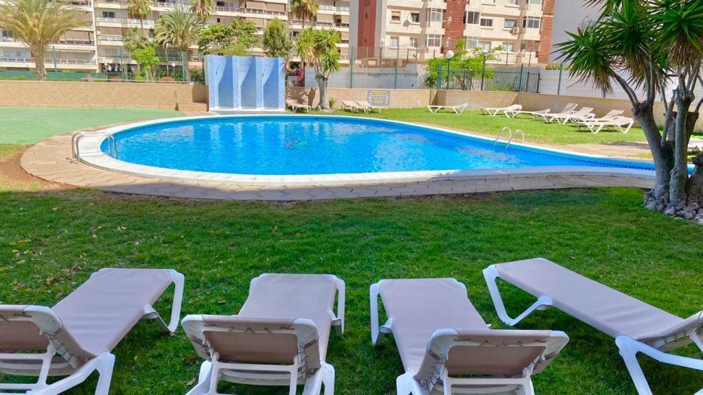 Vistas Al Mar Jardines Canarios Los Cristianos Лос Кристианос Екстериор снимка