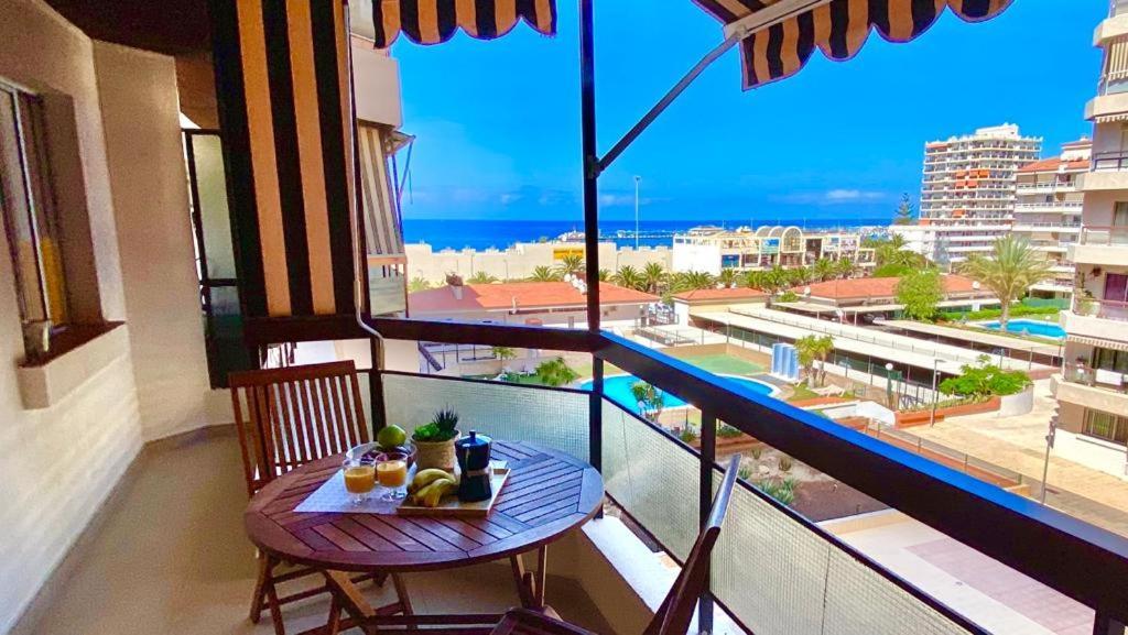 Vistas Al Mar Jardines Canarios Los Cristianos Лос Кристианос Екстериор снимка